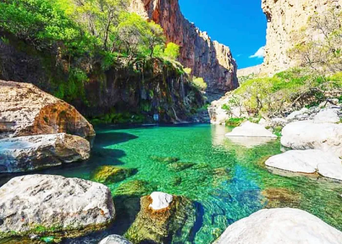 Tange-e boragh in Fars: paradise in the heart of the mountains