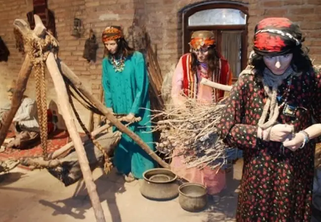 Falak-ol-Aflak Castle