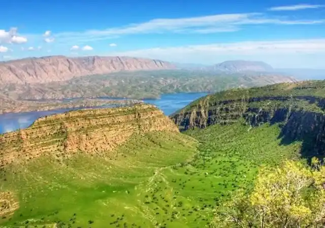 Bahram Choobin Gorge